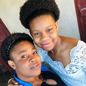 Meet your Posher, Christie